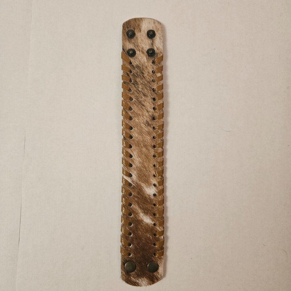 Natural Hair-on-Hide Leather Cuff Bracelet - Chestnut